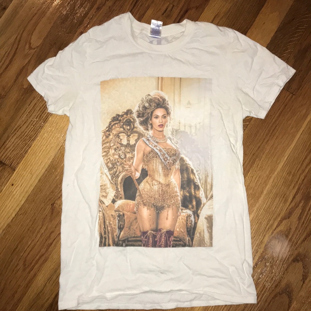Beyoncé tour t shirt